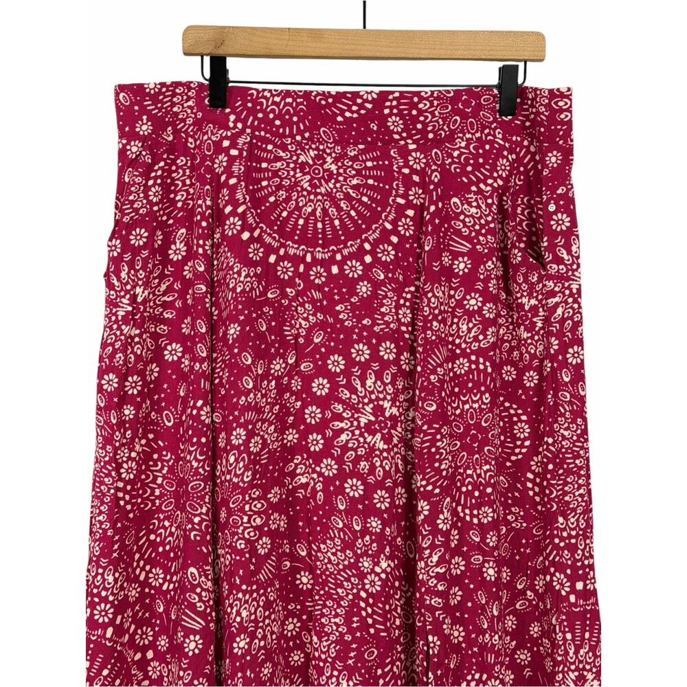 Torrid Double Slit Maxi Skirt Pink Mandala Size 1X - Picture 3 of 8